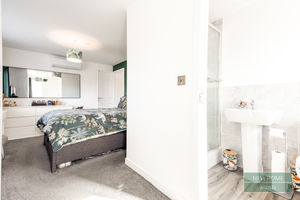 Photo 26- click for photo gallery